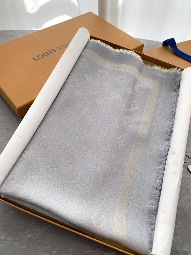 Louis Vuitton Monogram Shine Shawl M9A256-2