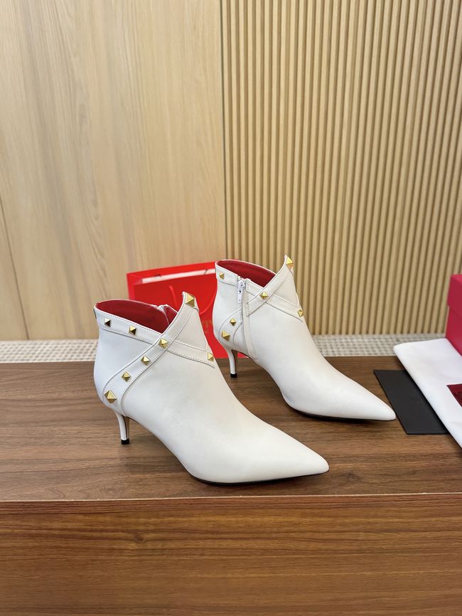 Valentino VLOGO SIGNATURE Cowhide Ankle Boots S0CK1-3