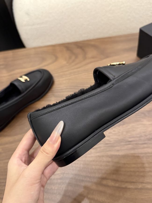 Chanel Moccasins B26485-1
