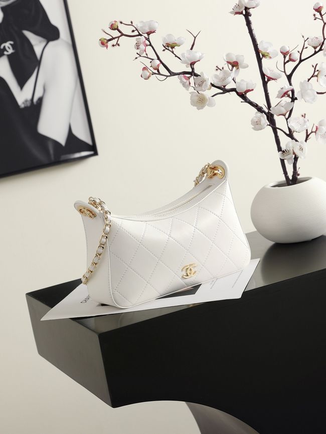 CHANEL Hobo Bag AS6640 WHITE CHANEL Hobo Bag AS6640 WHITE