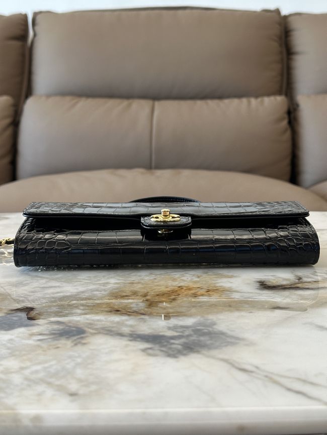 Chanel Clutch with chain Crocodile Embossed AP5280 black