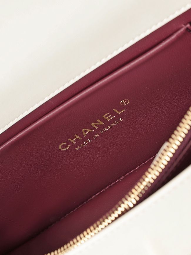 Chanel Mini Flap Bag AS6533 white Chanel Mini Flap Bag AS6533 white