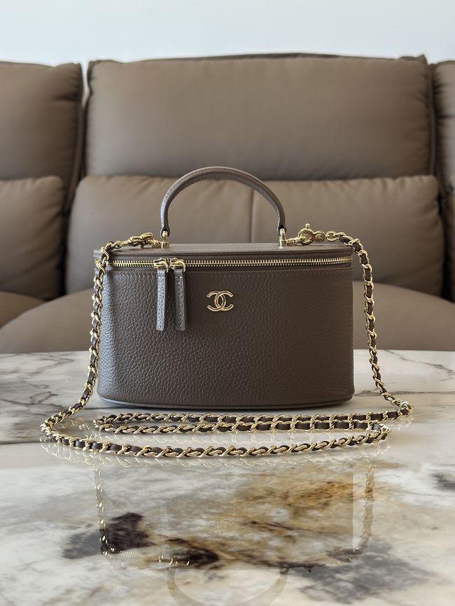 Chanel Vanity with Chain AP5574 gray