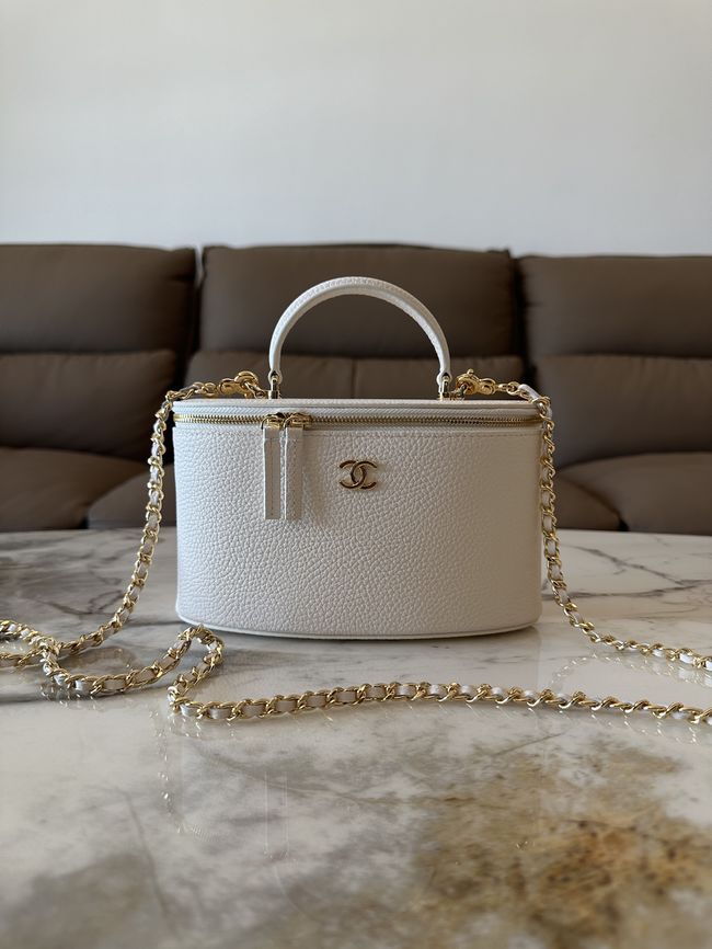 Chanel Vanity with Chain AP5574 white